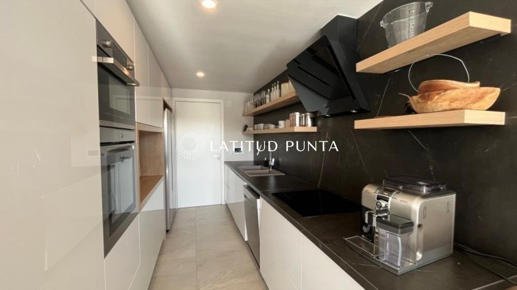 Apartamento 4 suites. Manantiales
