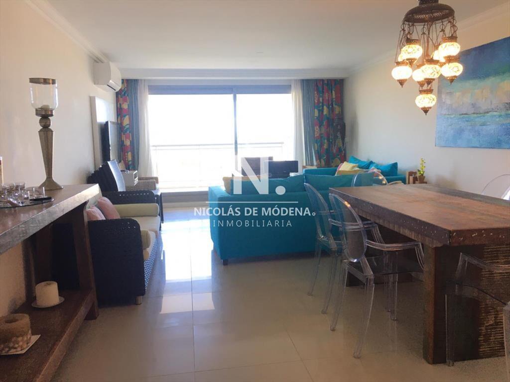 Apartamento en venta de 3 dormitorios en Torre ,
