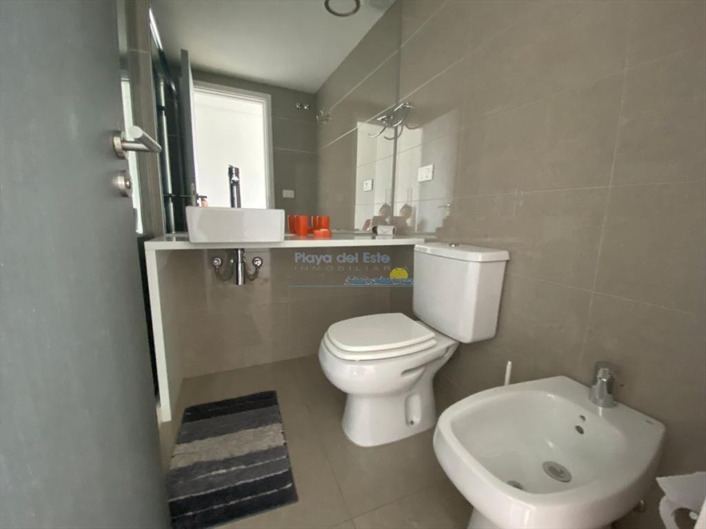 Apartamento de 2 dormitorios en Alexander , Punta