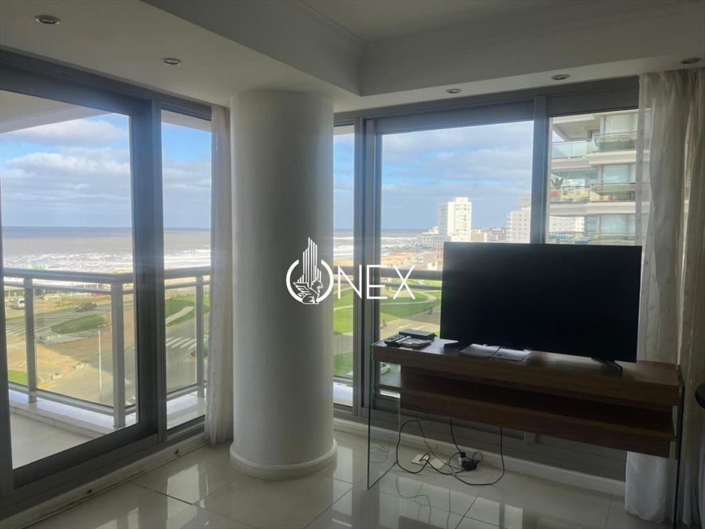 Venta apartamento de 3 dormitorios en suite más