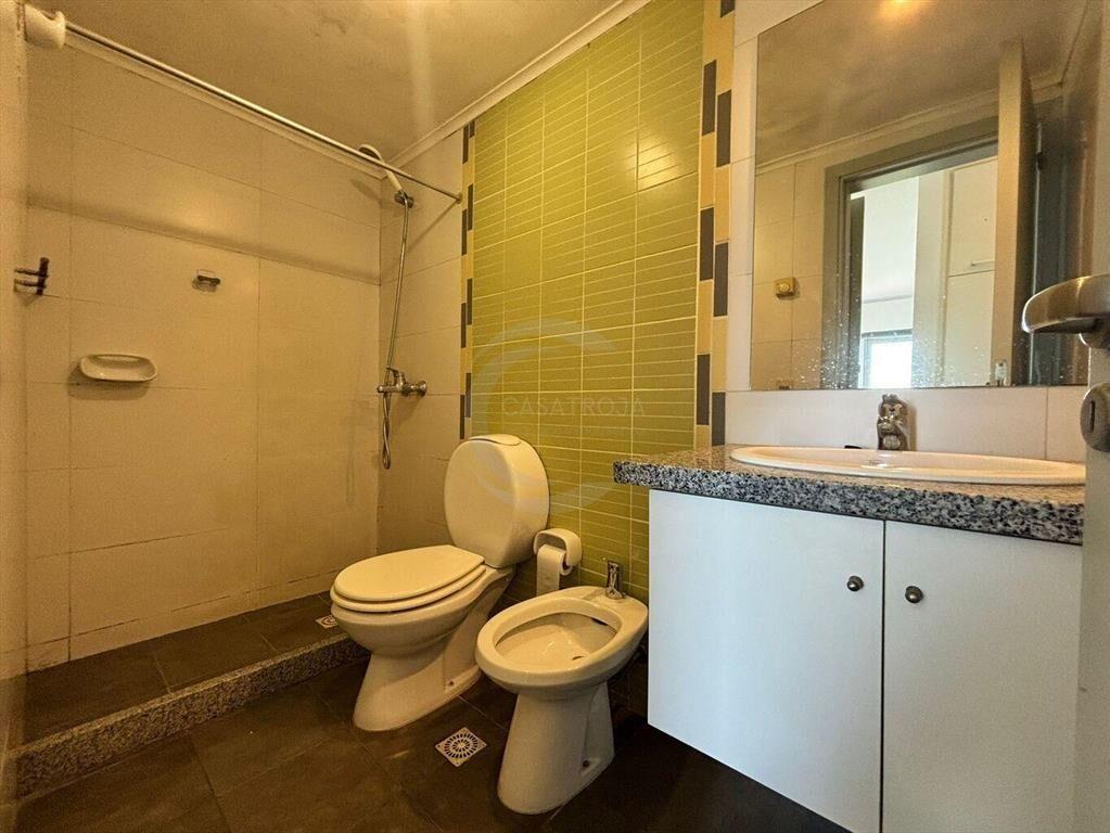 CASATROJA VENTA APARTAMENTO/OFICINA EN PARQUE BATLLE