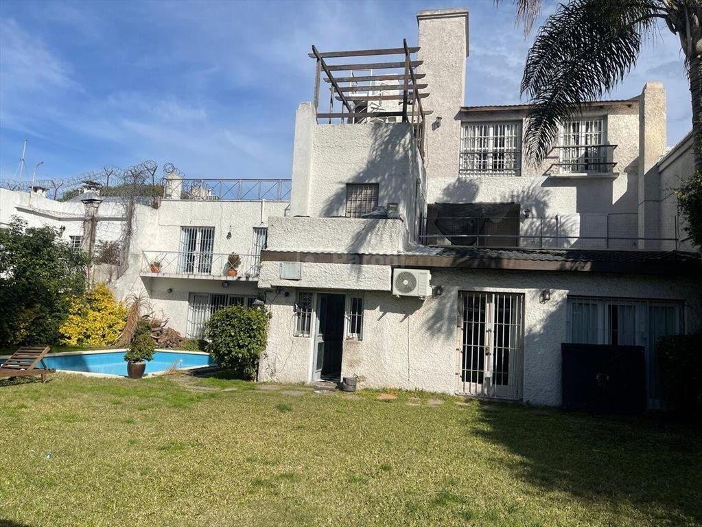 PARODI Venta de casa con jardin Parque Batlle