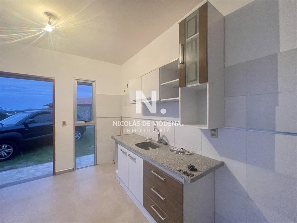 Venta casa 2 dormitorios - Cerro San Antonio