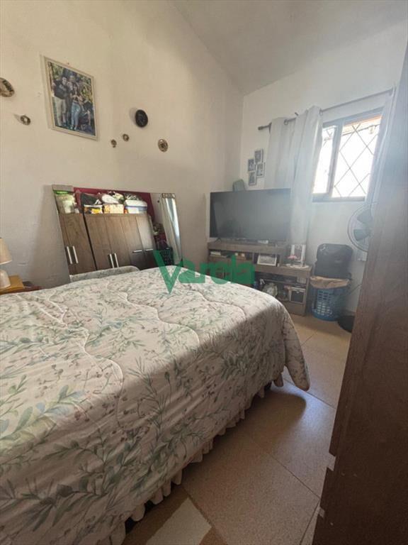 Casa de planchada mÃ¡ aptos prÃ³x a Costa Urbana