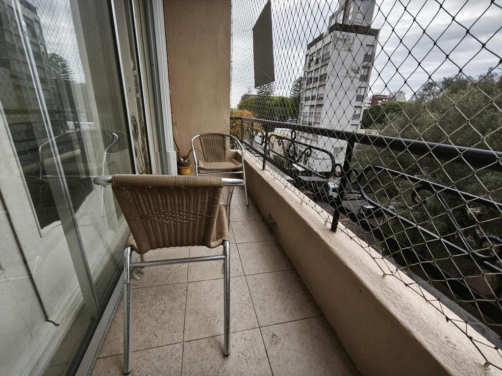 Alquiler de apartamento amueblado de 2 dormitorios en Pocit