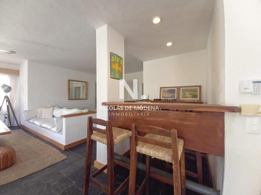 Vende apratamento 2 dormitorios con vista al mar
