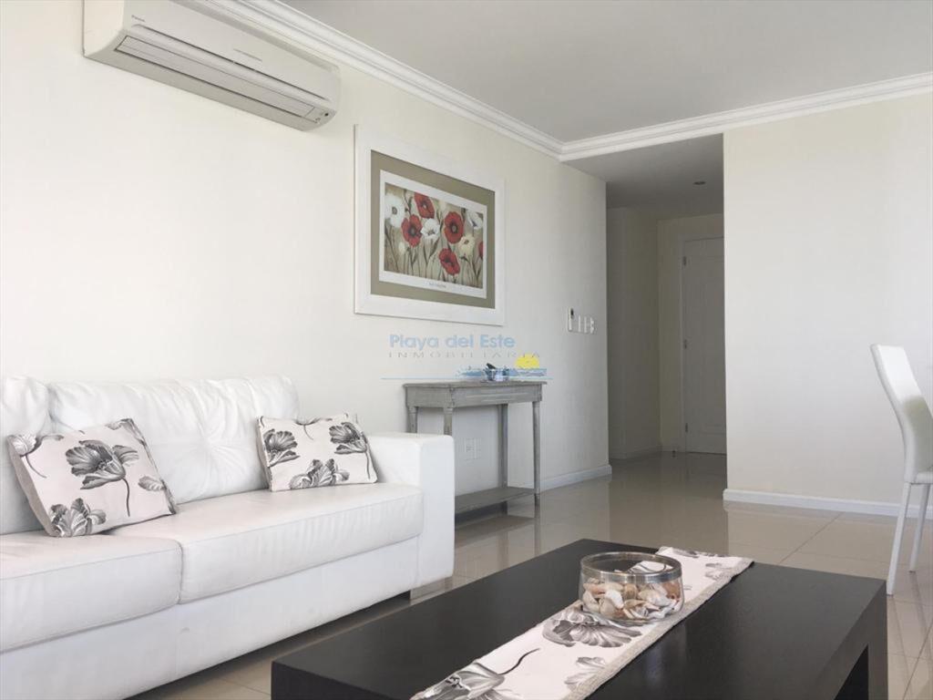 Apartamento en Imperiale de 2 dormitorios en ,