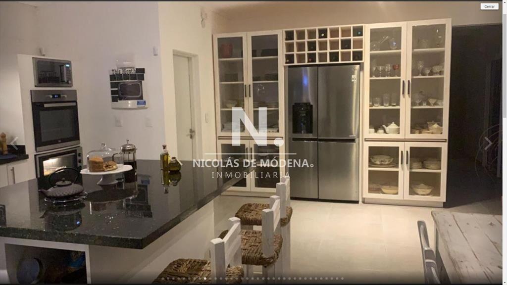 Se vende casa en Montoya, La Barra en impecable