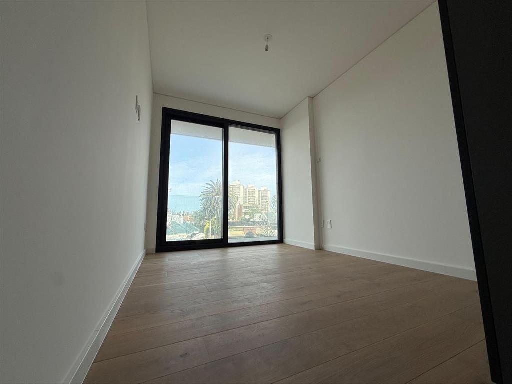 Venta 2 dormitorios y 2 baños con terraza en Cosmos #101...