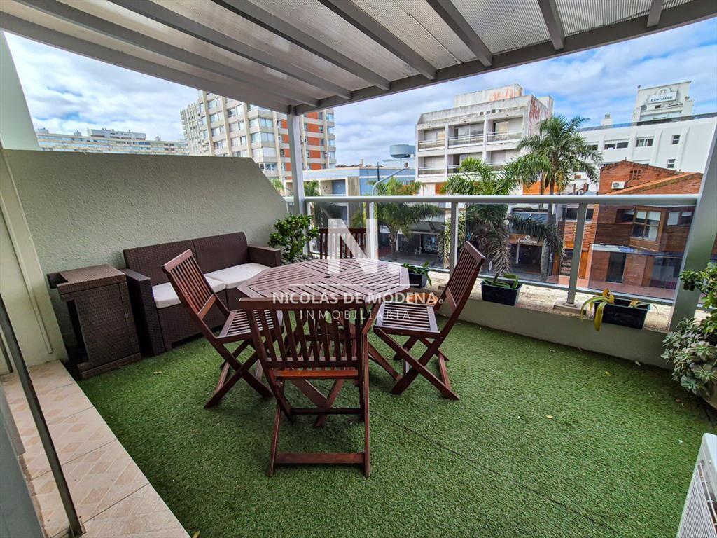 Apartamento 3 Dormitorios Península Punta del