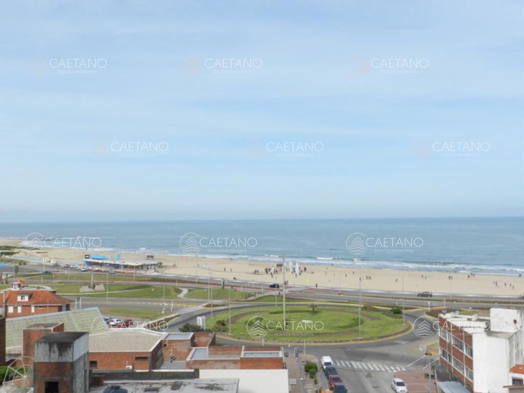 Apartamento en Mansa 3 dormitorios 3 baños con