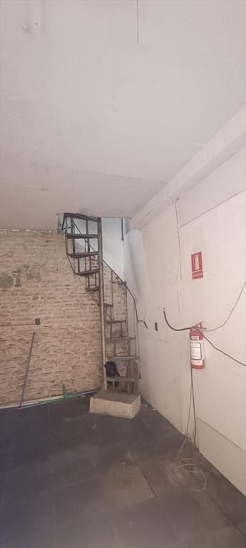 local - 18 de julio y Paraguay, apto gastronomía, 115 m2 ,
