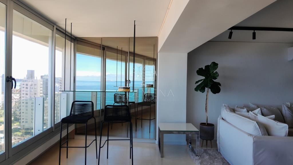 Amplio apartamento en Primera línea de playa del