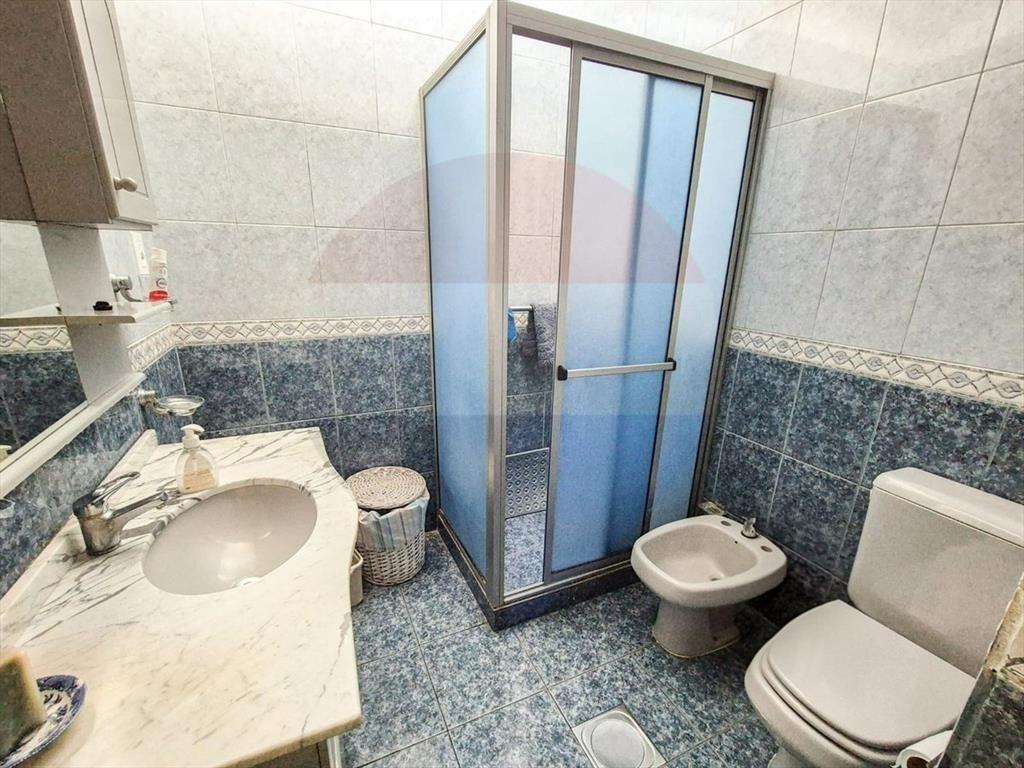 Venta casa de 2 dormitorios en Brazo Oriental.