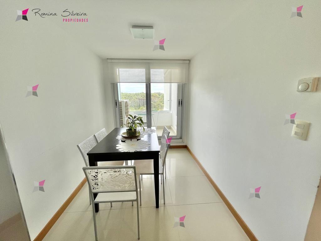 ALQUILER TEMPORARIO APARTAMENTO 3 DORMITORIOS Y DEPENDENCIA