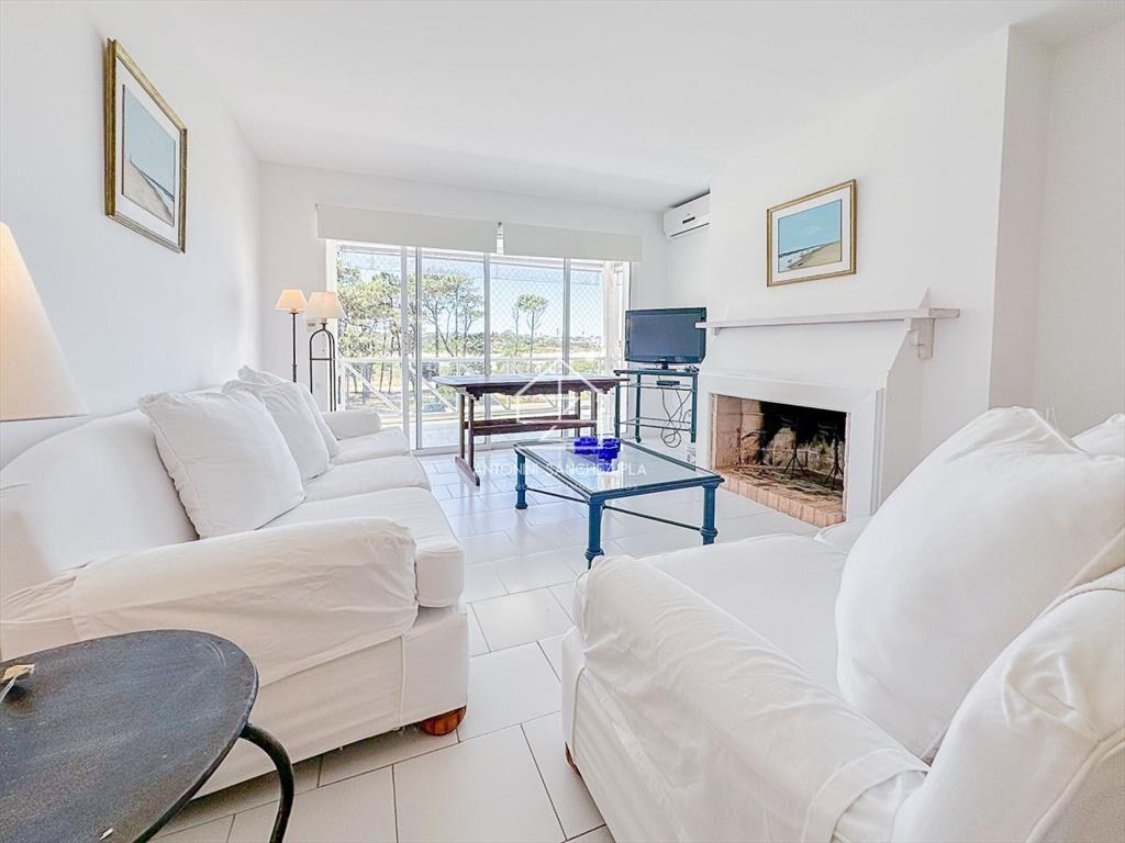 Apartamento en venta en primera linea de La Brava