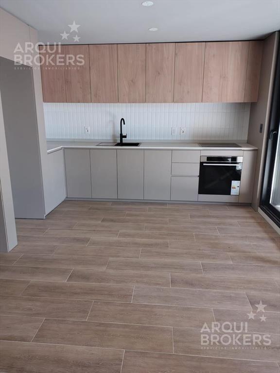 Venta apartamento tres dormitorios en Punta Carretas - 203