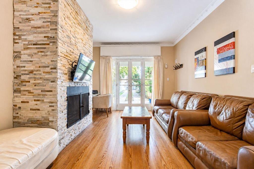 Venta Casa, 5 dormitorios, gran jardín, parrillero | Carras