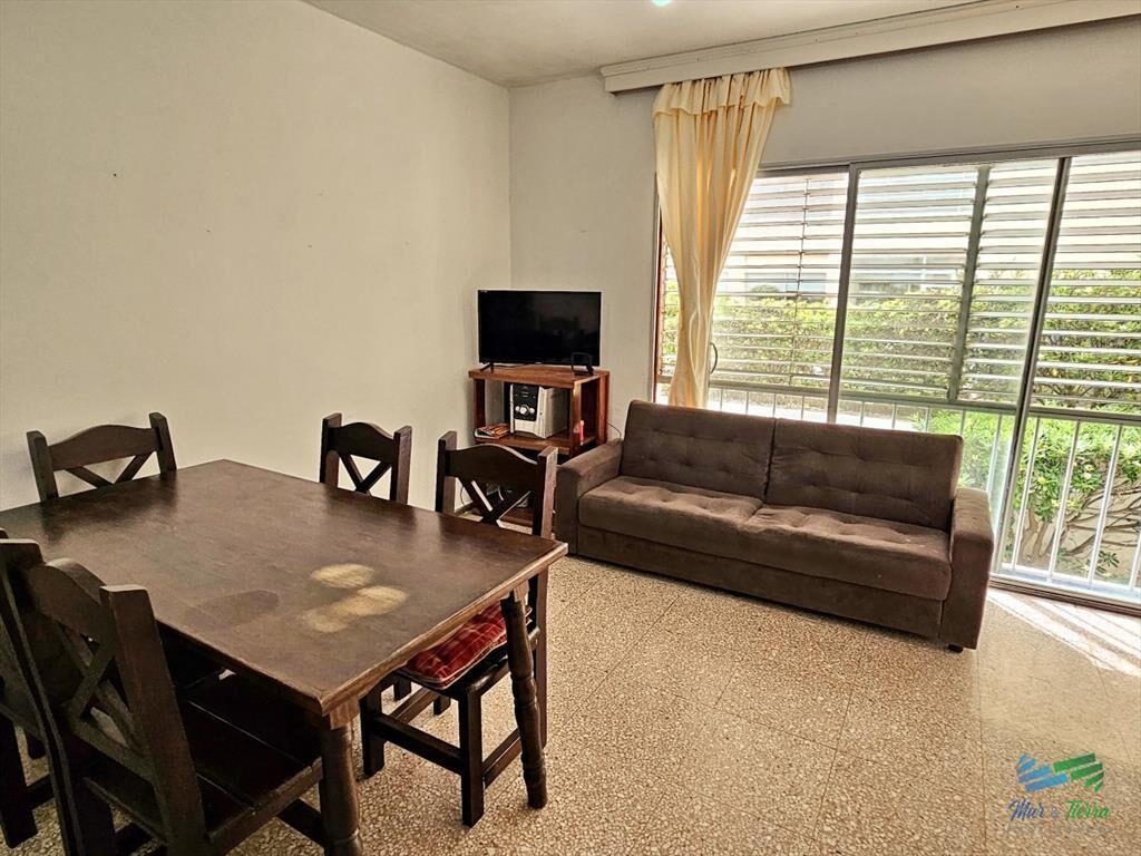 DEPARTAMENTO EN ALQUILER ANUAL, DOS DORMITORIOS, PUNTA DEL