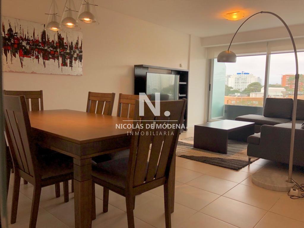 apartamento en playa mansa