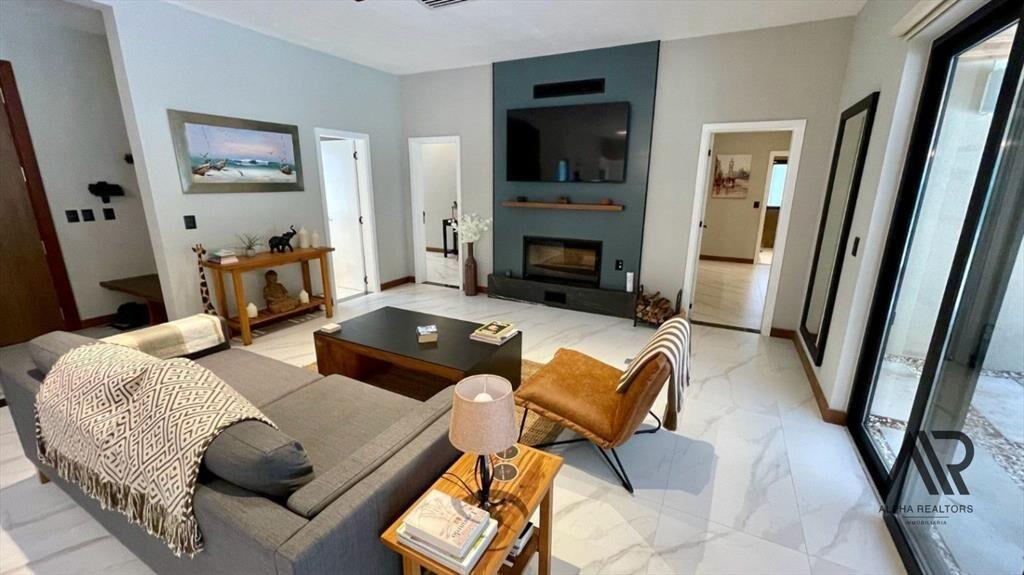 Casa en venta de 4 dormitorios en Solanas Design Village