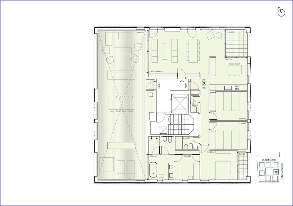 Apartamento penthouse de tres dormitorios en venta en Carra