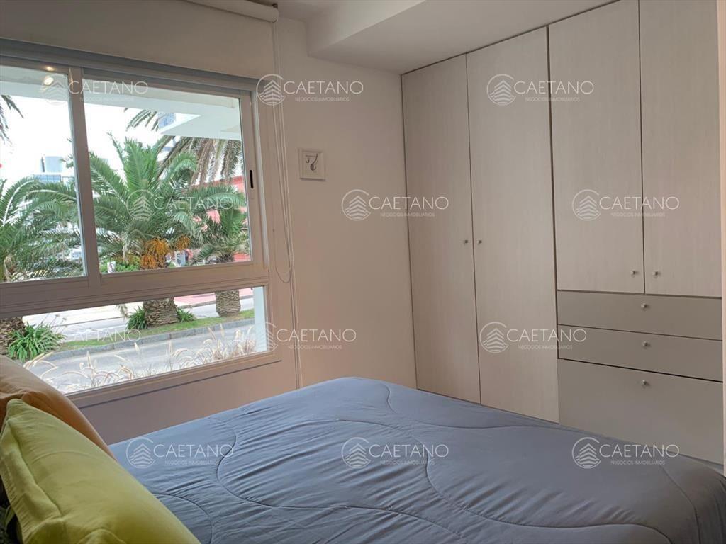 Excelente apartamento en torre de gran categoría