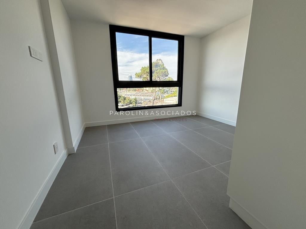apartamento de 2 dormitorios moderno VIEW PUNTA DEL ESTE