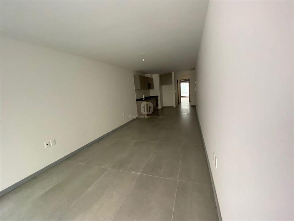 VWNTA APARTAMENTO UN DOMITORIO, PATIO + GARAJE POCITOSo + g