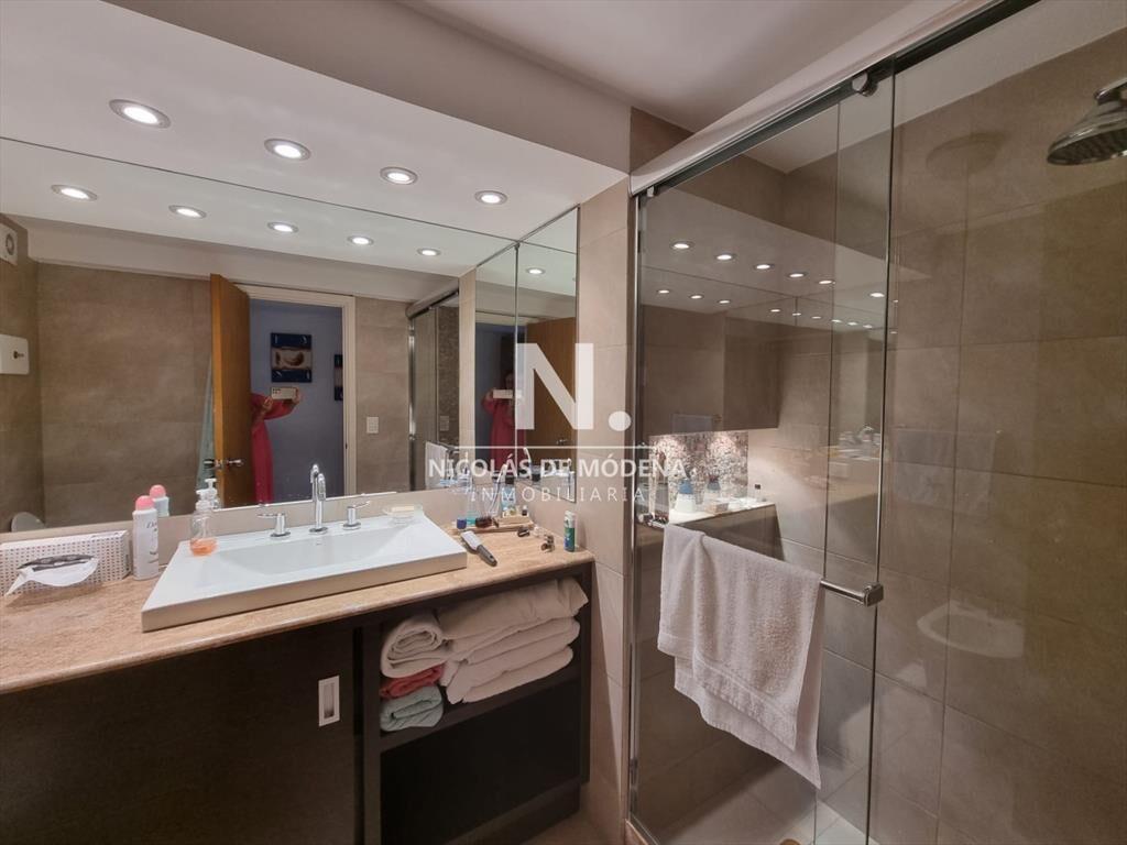 En venta hermoso departamento en Punta del Este.