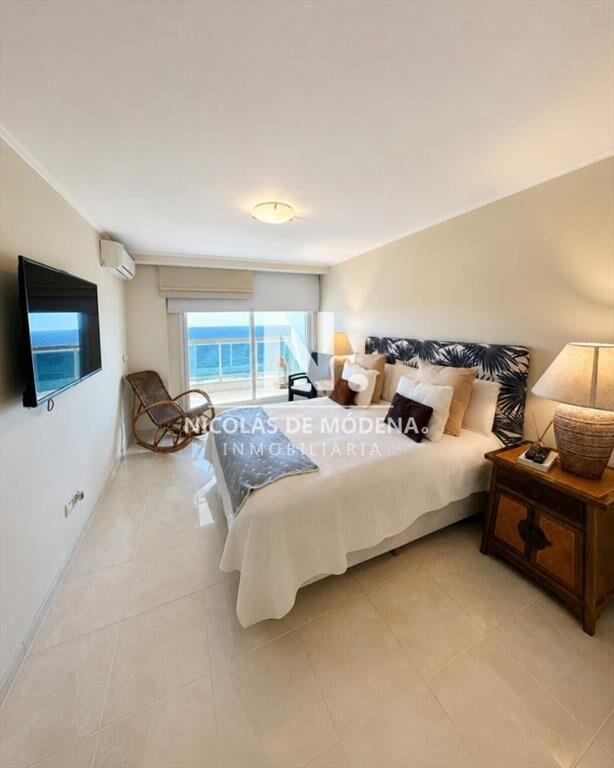 Apartamento en venta en Le Jardin, piso alto con