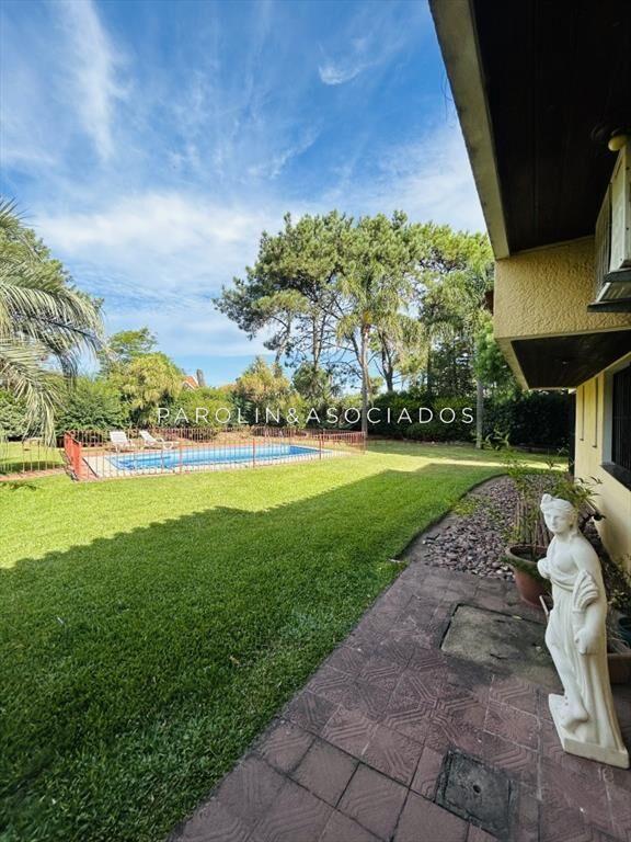 Casa en venta en zona residencial de Pinares, Punta del Est