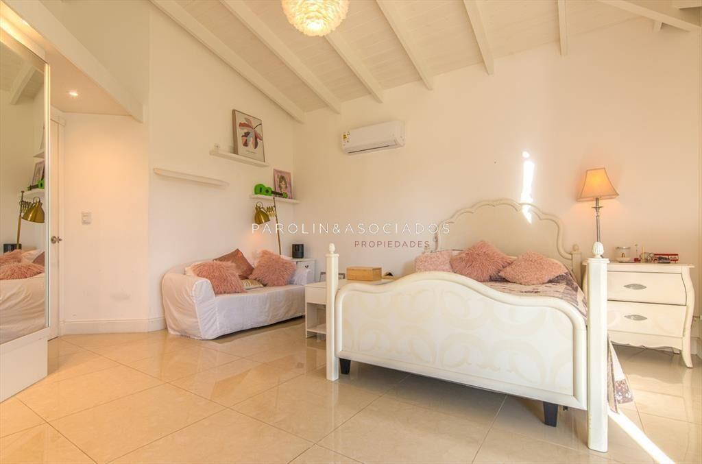 Casa en Alquiler La Arbolada Punta del Este Cinco Dormitori