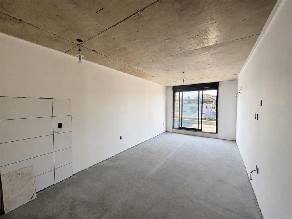 Venta Monoambiente con balcón y terraza set 26