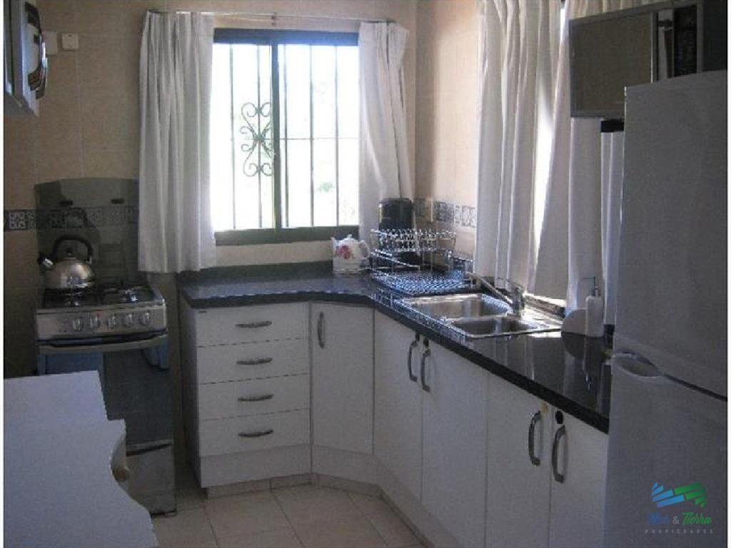 Casa en Montoya, 3 dormitorios *
