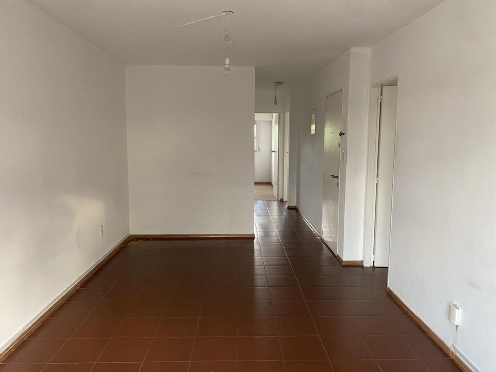 Excelente apartamento, muy bien ubicado.