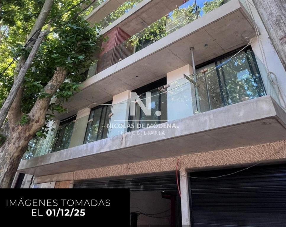 Venta Apartamento Con Garage en Cordón,