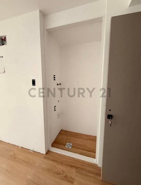 1 dormitorio con cochera, renta asegurada 2026, Cordón Su...