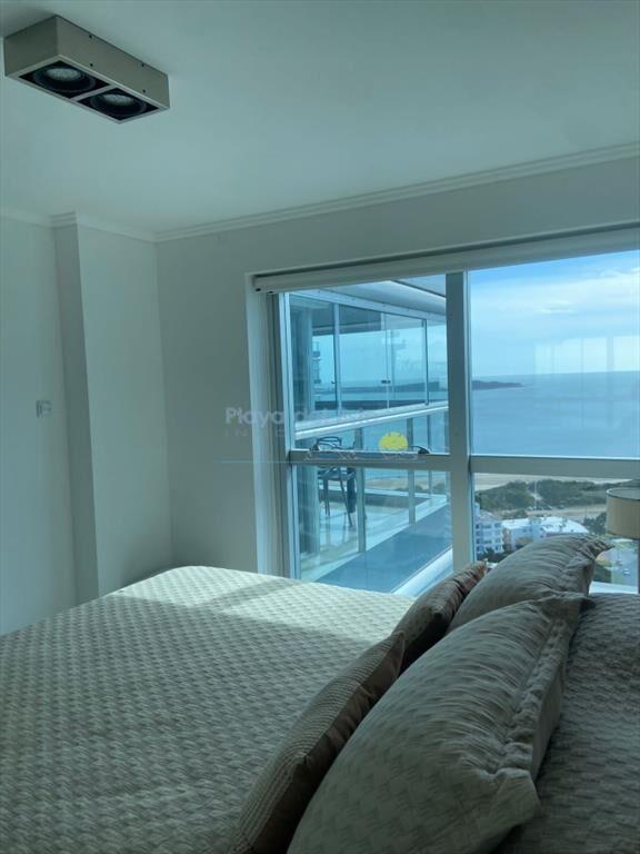 Apartamento de 2 dormitorios en alquiler temporal