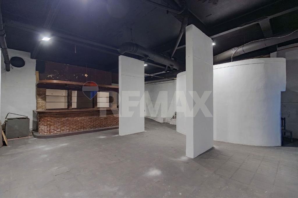 Venta local comercial de 340M2 en Pocitos