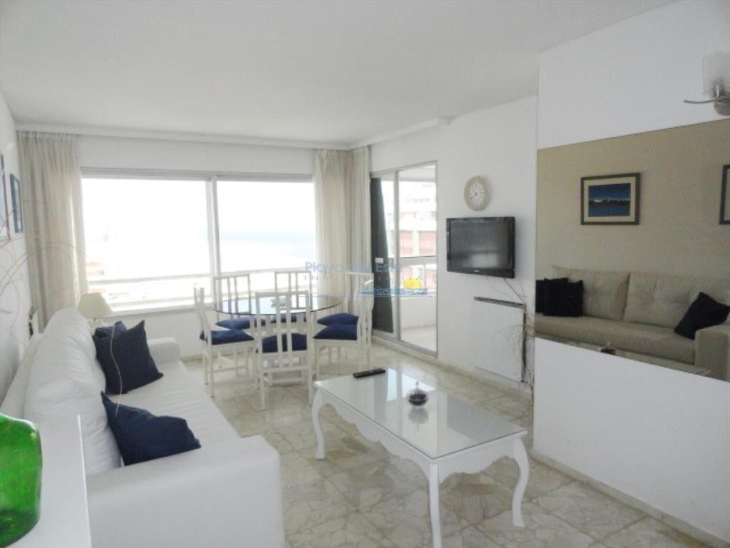 Piso alto con hermosa vista