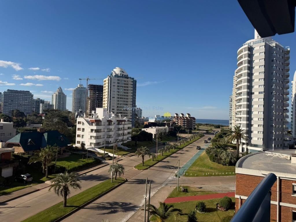 Apartamento en alquiler temporal de 2 dormitorios