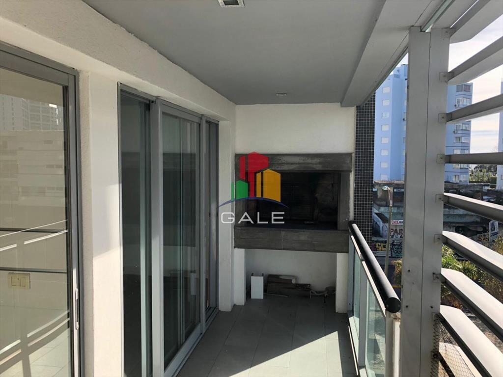 Departamento de 2 dormitorios proximo al mar en venta.