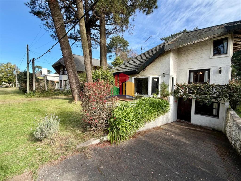 BAJÃ? DE PRECIO!!!!!!!Hermosa casa en venta con piscina en