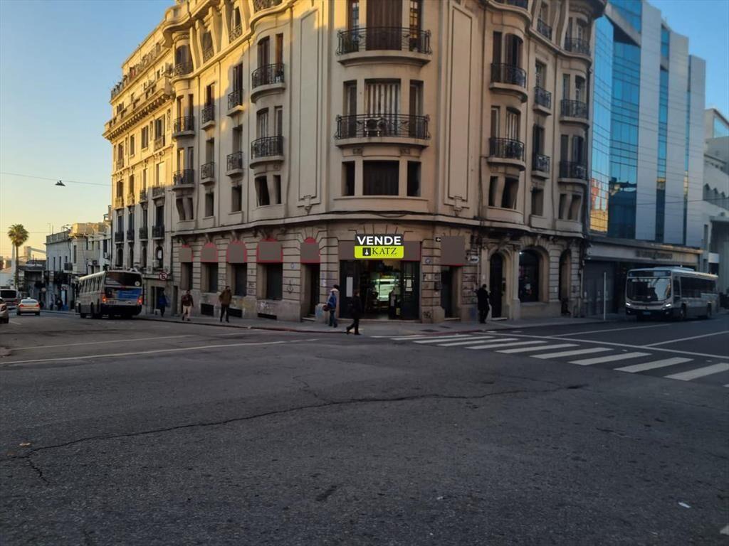 25 de mayo y Juncal, gran esquina, 194 m2 , excelente renta