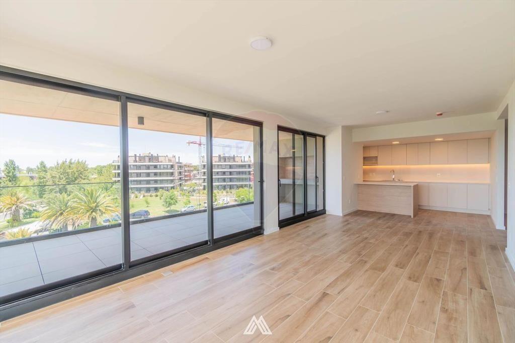 Venta apto 3 dormitorios parrillero Barrio Parques