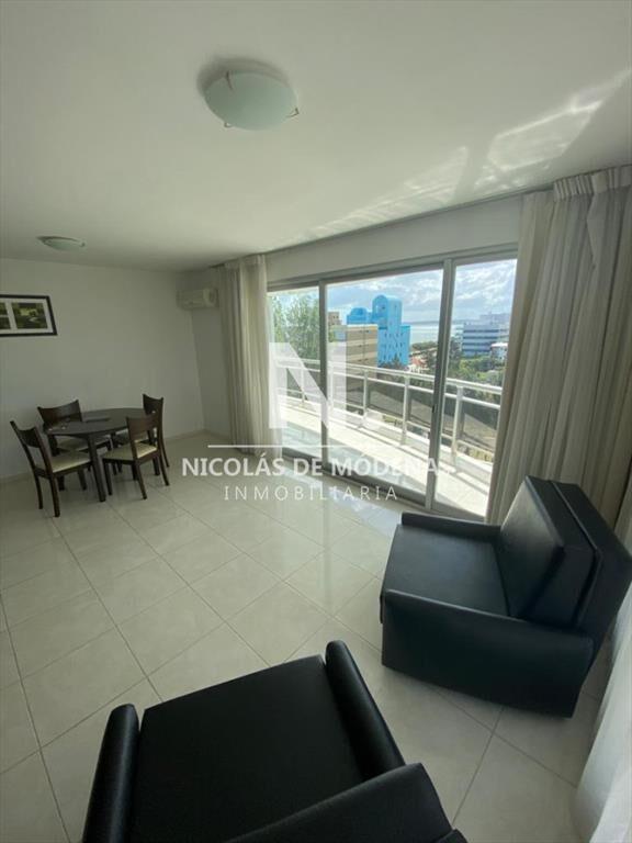 Departamento en venta con vista al mar.