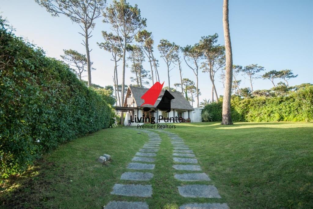 Casa en ALQUILER a sólo 150 mtrs del Mar