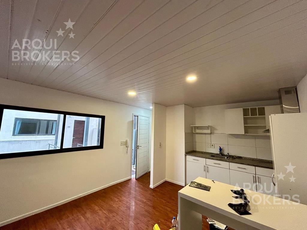 Apartamento de 2 dormitorios en venta con renta en Cordón