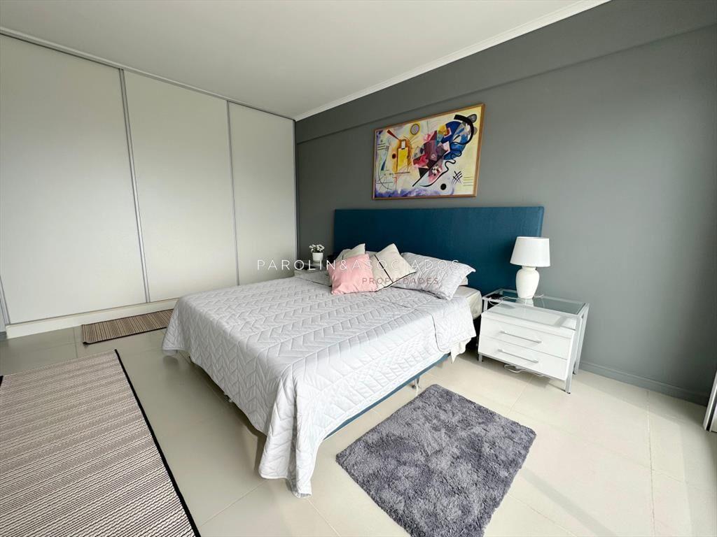 Penthouse en Venta de 3 Dormitorios en Punta del